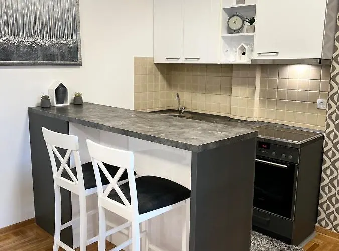 Apartamento Centar Ns2 *